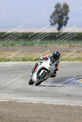 media/May-25-2025-Lets Ride (Sun) [[0ff033e448]]/C Group/1140am (Grapevine)/